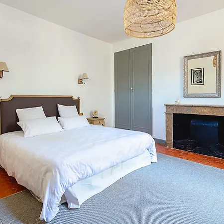 Bed & Breakfast Prieuré Notre-dame *